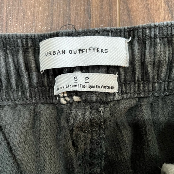 Skater Corduroy Urban Outfitters Pant - Picture 3 of 5
